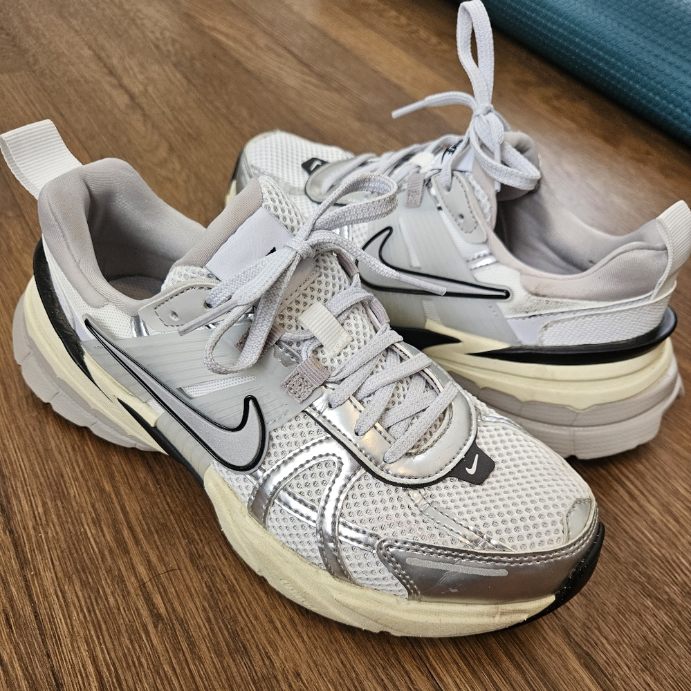 Nike V2K Run - silver and white. Size 7.
